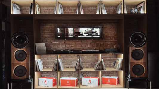 Listening Bar: l’arte di ascoltare musica come esperienza